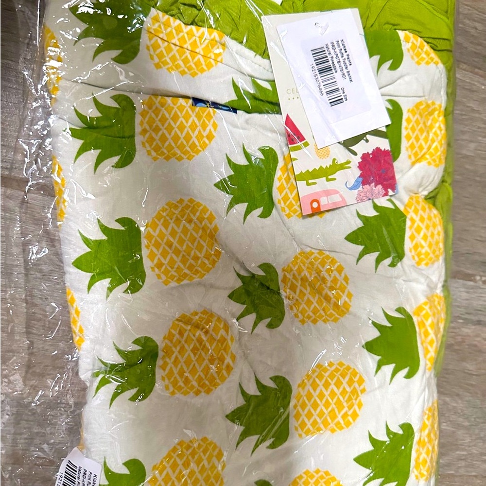 Kickee pants NIB bamboo double sided ruffle pineapple toddler blanket